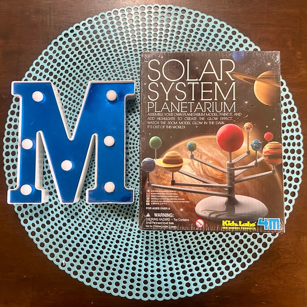 Solar System Planetarium Model Kit Kidz Labs 4M Brand New Sealed,